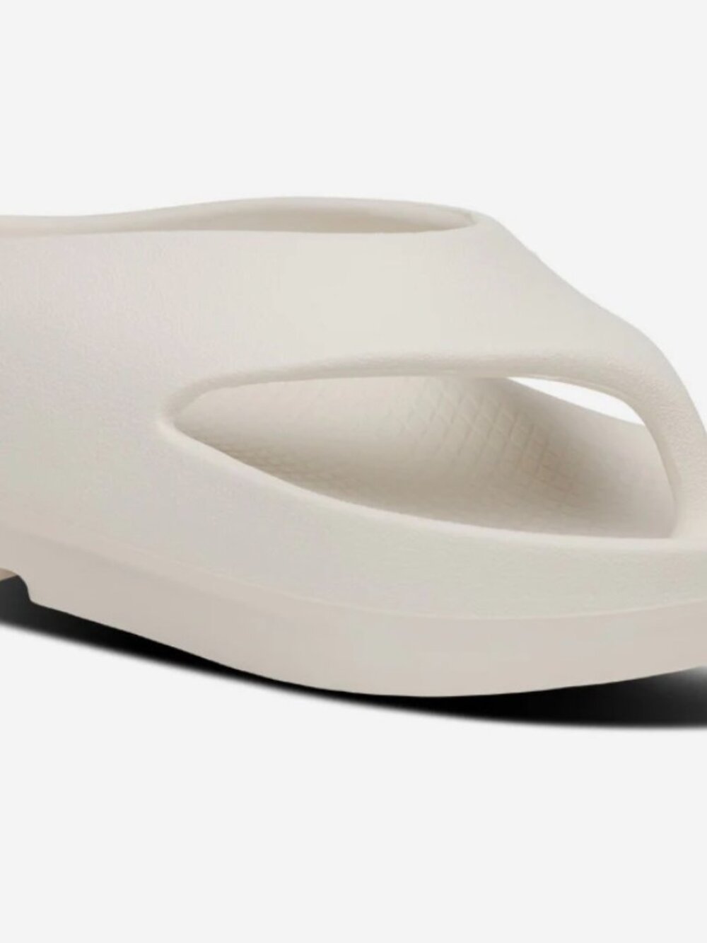 OOFOS Women Creamy Beige White Flip Flop Sandal Higher Style Size 8 - Picture 5 of 6